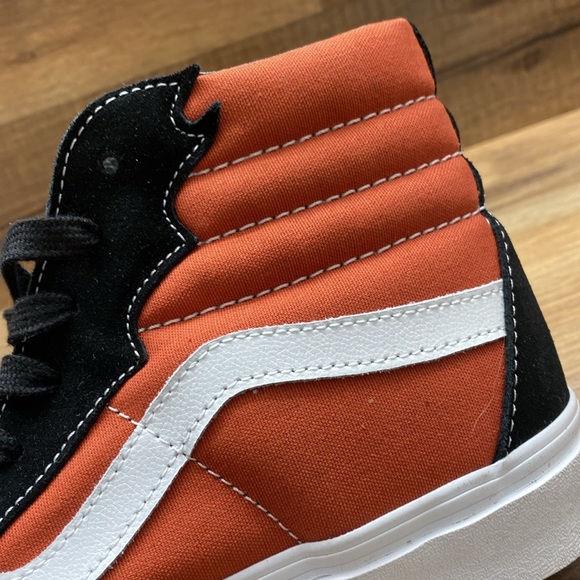 VANS SK8 HI FLAME 🔥 BRAND NEW - Picture 6 of 8